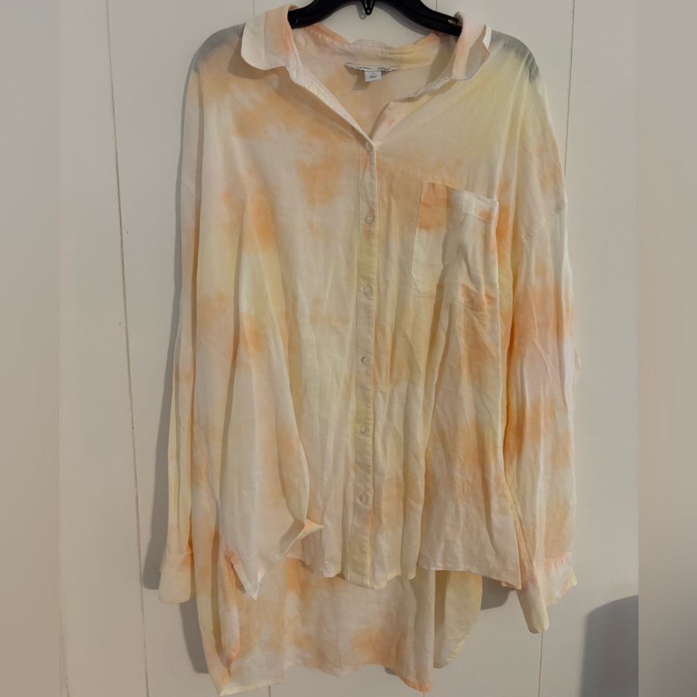 Old Navy Peach and Cream Boyfriend Shirt